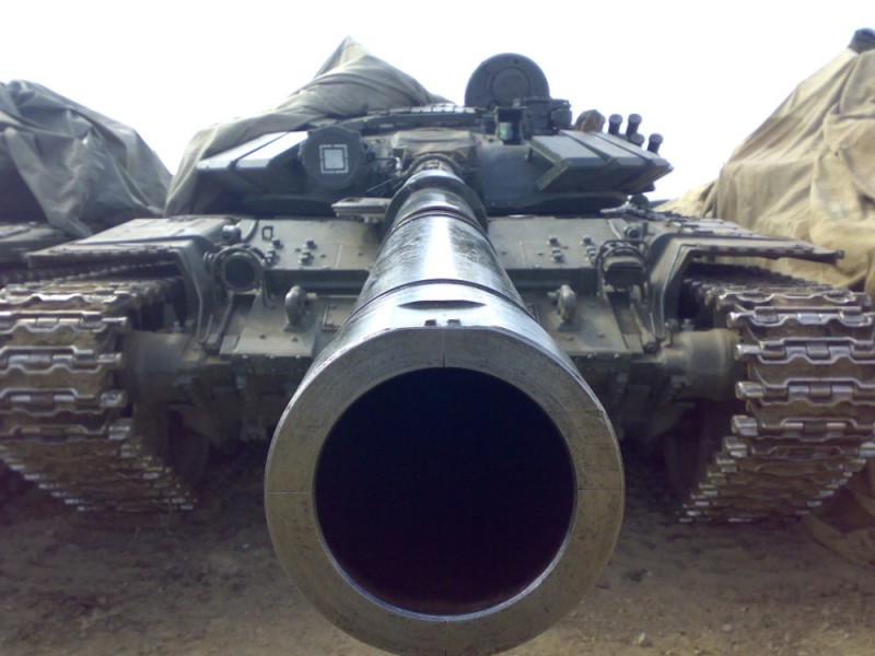 Create meme: the barrel of the tank, t 72 m 1 m, tank t 64