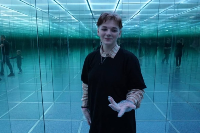 Create meme: mirror maze, the glass maze, mirror maze in moscow