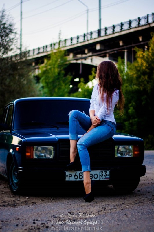 Create meme: vaz 2107 and girls, 2107 girl, beautiful girls and vazv