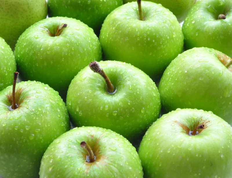 Создать мем: антоновка яблоки, яблочная, сорт зеленых яблок
