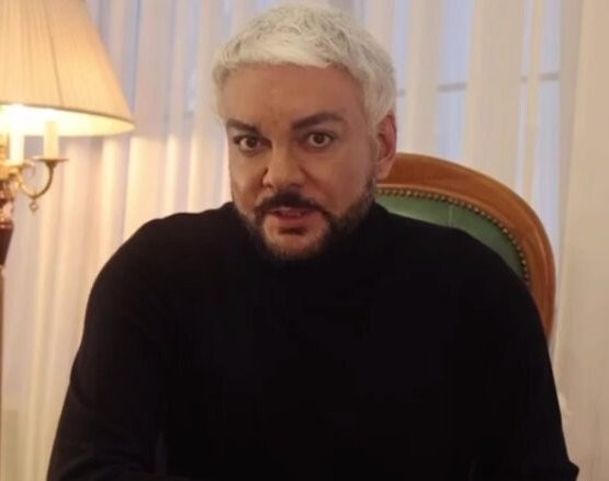 Create meme: Kirkorov Philip Bedrosovich, turtlenecks for Ivleev's apology, the book meme