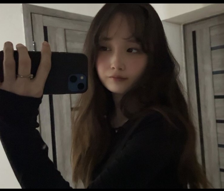 Create meme: girl , Asian girls , korean women selfies