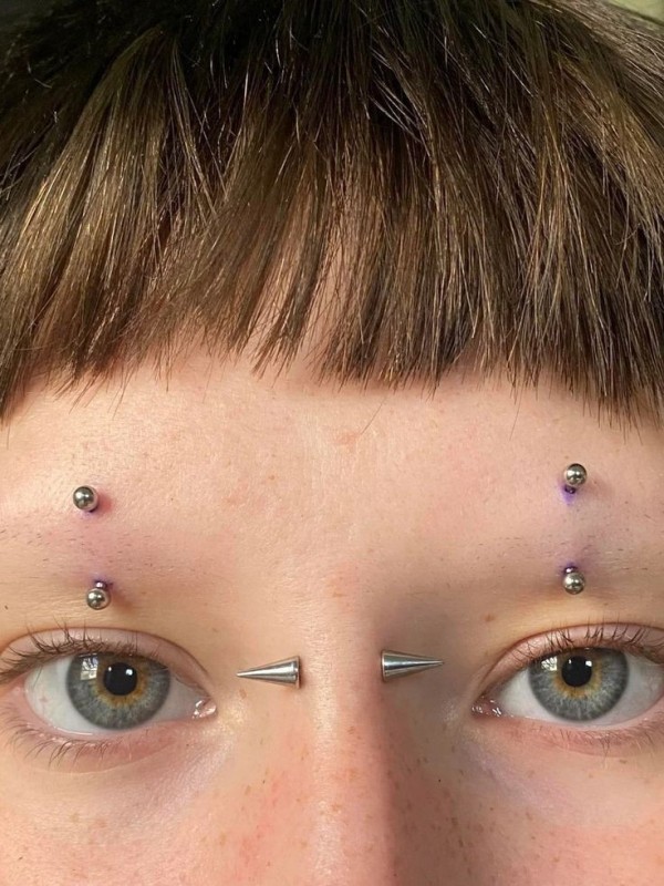 Create meme: types of piercing, puncture eyebrows, piercing