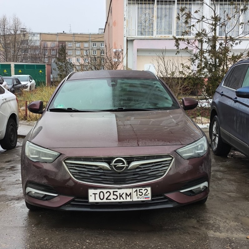 Create meme: opel insignia 2018, opel insignia 2017, opel insignia 2