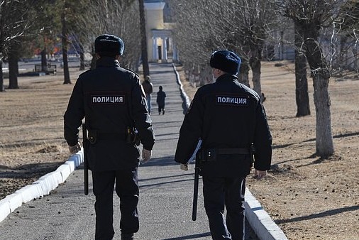 Создать мем: полицейские, россия полиция, полиция тарко сале