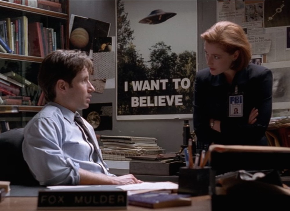 Create meme: The X-files I want to believe by Mulder, I want to believe the X-files, i want to believe