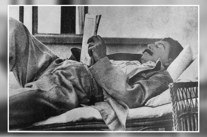 Create meme: Stalin Stalin and Lenin, Stalin is asleep, Maxim Gorky is dead