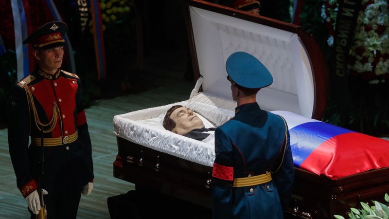 Create meme: Kobzon's funeral, farewell ceremony with Joseph Kobzon, Joseph Kobzon funeral