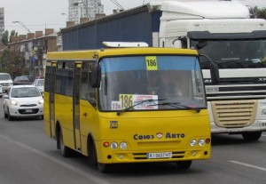 Создать мем: богдан а092 киев, автобусный транспорт, фотобус