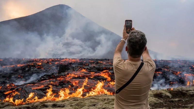 Create meme: the eruption of the volcano , volcanic eruption in iceland, volcano in iceland