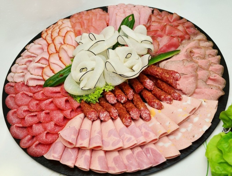 Create meme: meat slicing, meat cuts for the festive table, meat slicing is beautiful