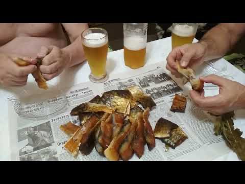 Create meme: beer with a roach, semi-hot smoked fish, beer with fish