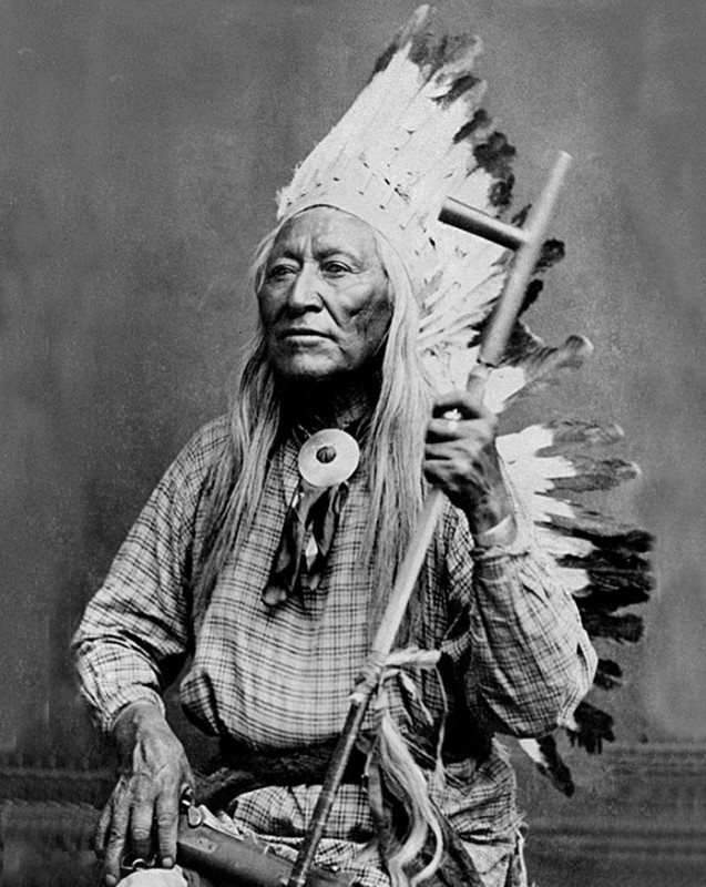 Создать мем: вождь индейцев, американские индейцы вожди индейцев северной америки, американские индейцы