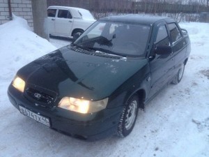 Создать мем: daewoo nexia 2011, daewoo nexia 2002, машина daewoo nexia