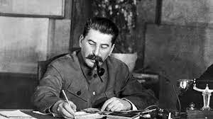Создать мем: ответ сталина, сталин 1924, иосиф виссарионович сталин