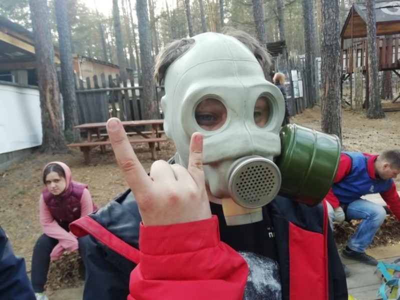 Create meme: PMG-2 nerekhta gas mask, gas mask at school, gas mask for children