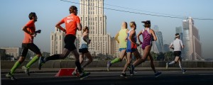 Создать мем: бегун, run, бег по улице