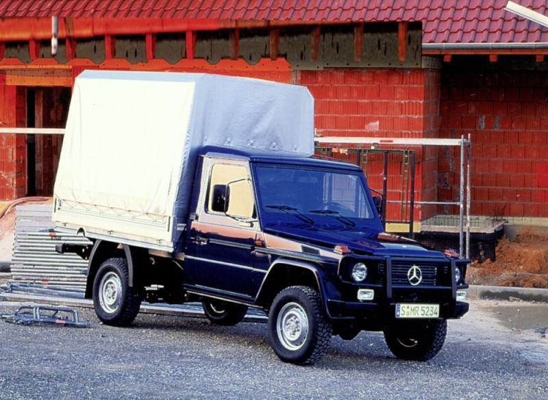 Create meme: mercedes-benz g-class, mercedes-benz w460, mercedes hyundai cargo