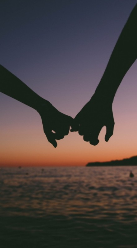 Create meme: love sunset, loving hands, hands of couples in love