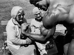 Create meme: Schwarzenegger bodybuilding, Arnold Schwarzenegger and Barbara outland, bodybuilder