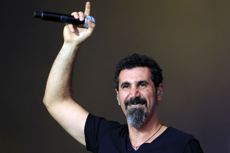 Create meme: Serj Tankian , Serge Tankian with long hair, Serge Tankian in his youth