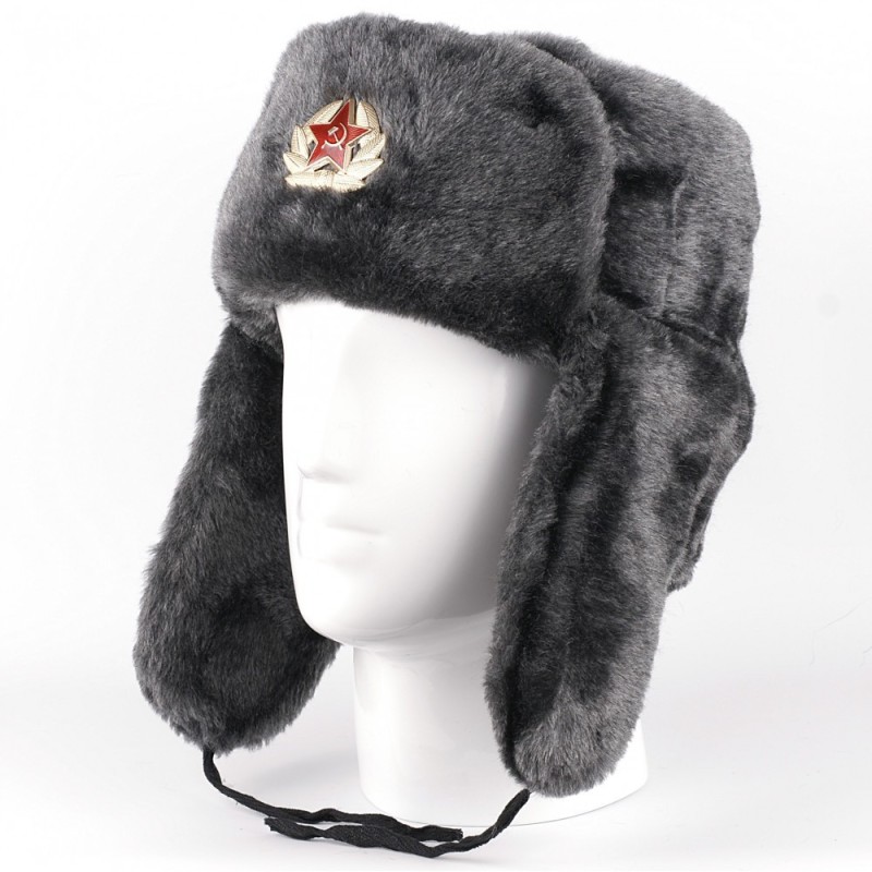 Create meme: ushanka , fashionable hats with earflaps for men, men's hat with earflaps