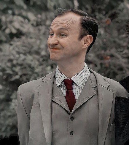 Create meme: Mark Gatiss Mycroft Holmes, mycroft holmes, Sherlock Holmes Mycroft