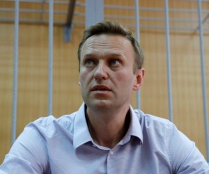 Создать мем: навальный суд, навальный биография, алексей навальный молодой