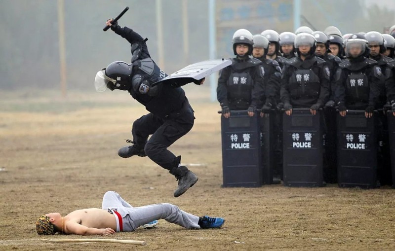 Create meme: omon meme, memes about riot police, Chinese special forces