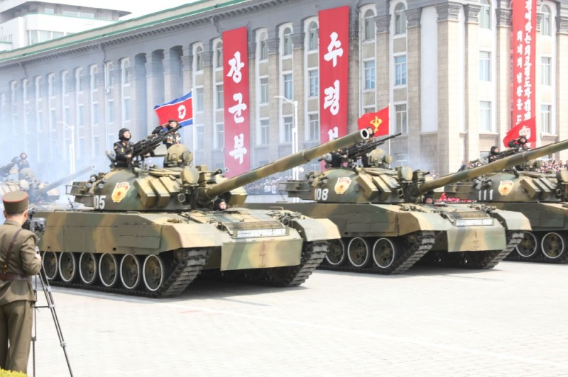 Create meme: North Korean Songun 915 tanks, North Korean Songun-915 tank, North Korean tanks