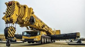 Создать мем: самый большой автокран, автокран liebherr ltm 11200, liebherr кран ltm 1500-8.1