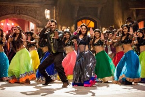 Create meme: Indian dance, dancing bollywood photos beautiful, bollywood in India shooting