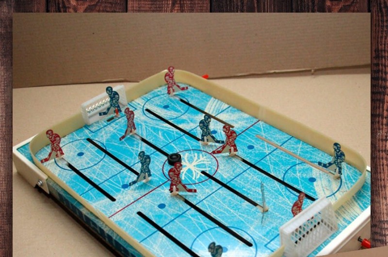 Create meme: table hockey, 2222a, USSR hockey board game, hockey board game