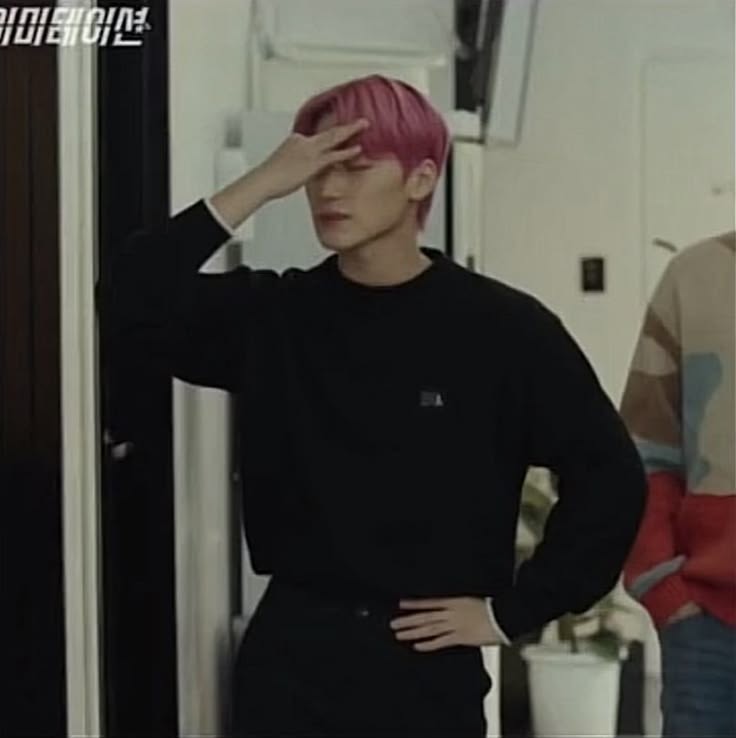 Create meme: ateez san, ateez, eitiz