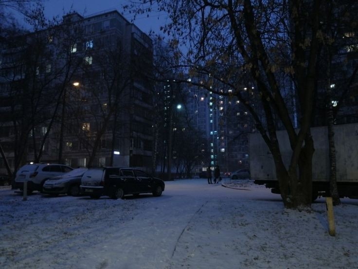 Create meme: night snowfall, yard in winter, winter night