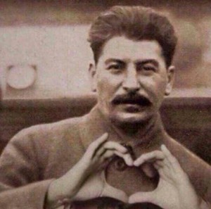 Создать мем: мем сталин, сталин с сердечком, портрет сталина