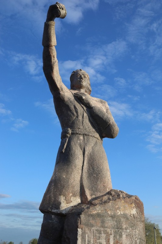 Create meme: a new monument in Volgograd, statue , monument to Andrey Dubensky in Krasnoyarsk