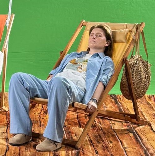 Create meme: lounge chair, girl on a sun lounger, summer