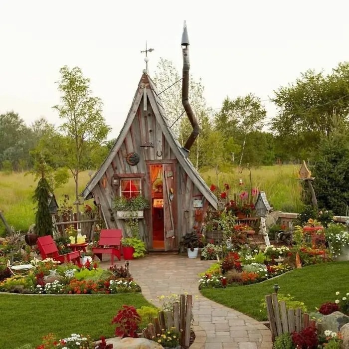 Create meme: fairy house, fabulous cottages for cottages, decorative garden house