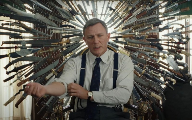 Create meme: Daniel Craig get the knives, get knives 2019, On knives is a detective film