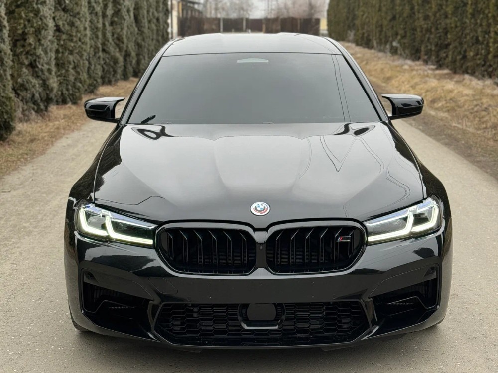 Create meme: bmw m 5 f 90, bmw m 5, black bmw m 5