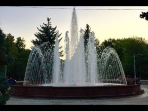 Create meme: square, garden fountains, Melitopol