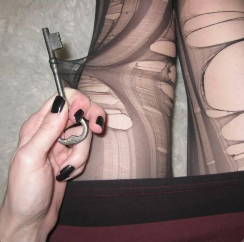 Create meme: torn nylon tights, a girl in torn tights, erotic tights