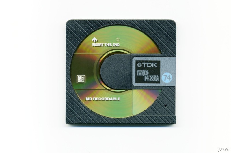 Create meme: minidisks minidisc md, tdk minidisc md-rxg, minidisks saeh minidisc md 74