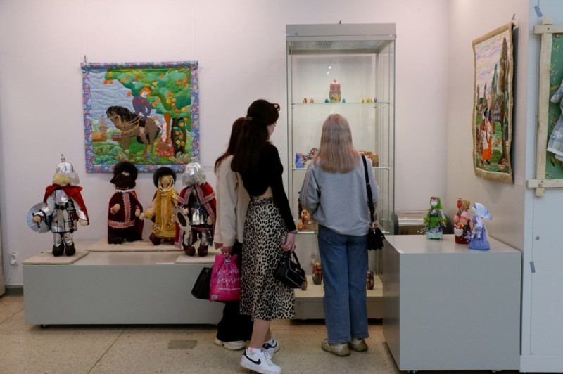 Create meme: exhibition , in the museum, the final exhibition