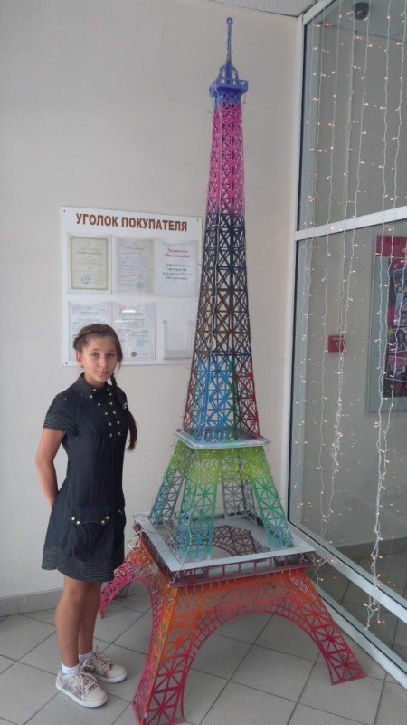 Create meme: Eiffel Tower 3d pen, The elf tower with a 3D pen, Eiffel tower for 3 d pens