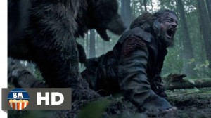 Создать мем: выживший фильм медведь, леонардо ди каприо выживший медведь, медведь настоящий в фильме выживший