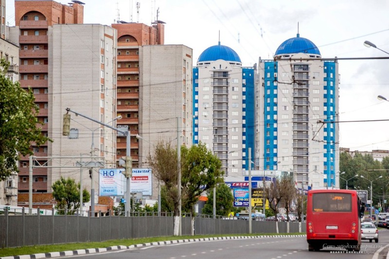 Create meme: blue topaz Yaroslavl, Frunzensky district, Zaporozhye skyscrapers
