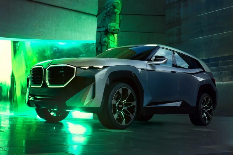 Создать мем: бмв концепт, bmw xm 2022, bmw concept