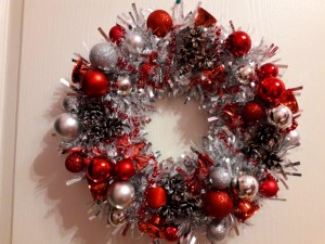 Create meme: Christmas wreaths, Christmas wreath, Christmas wreath of tinsel